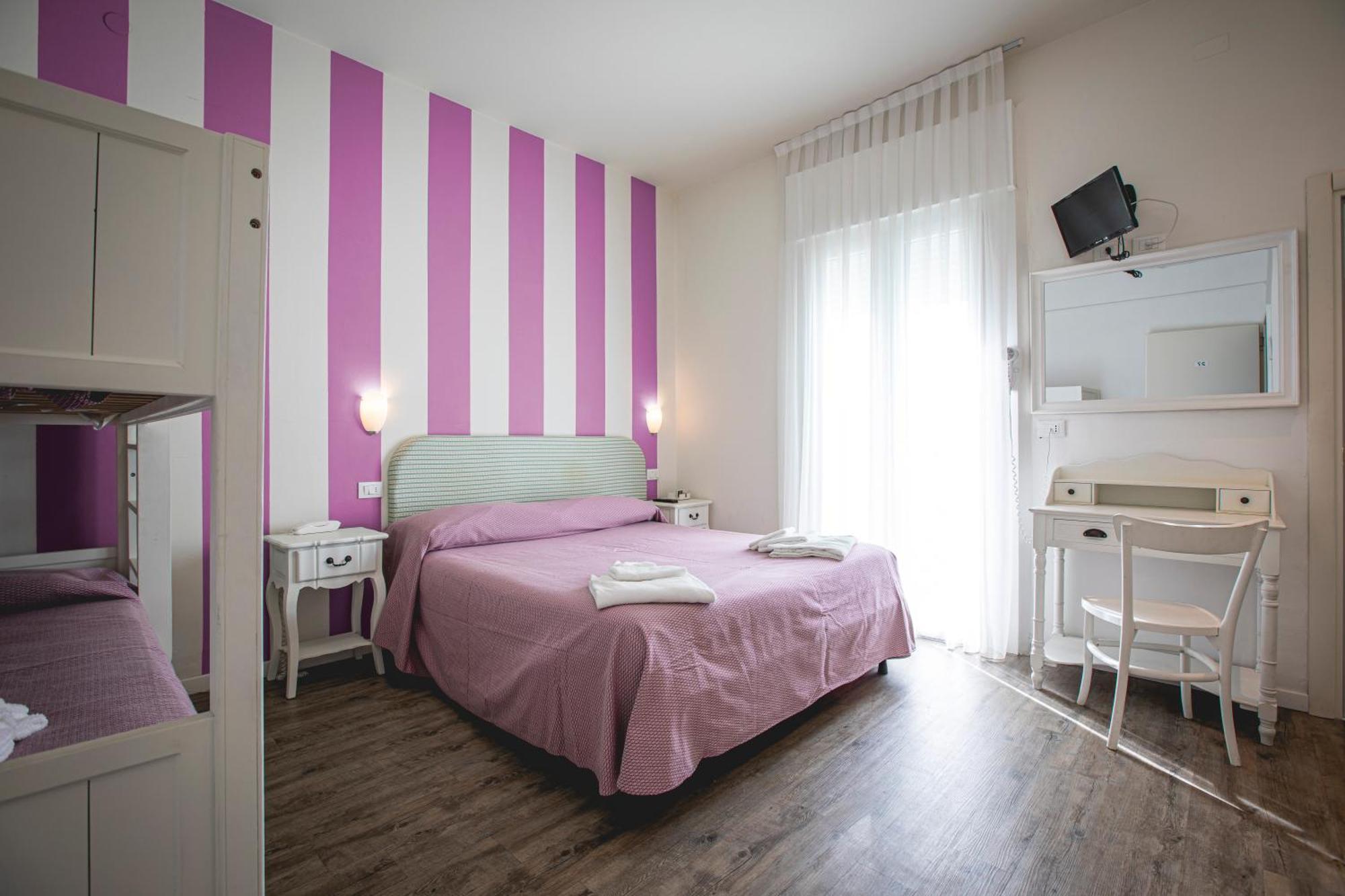 Hotel Ronchi Cervia Eksteriør billede