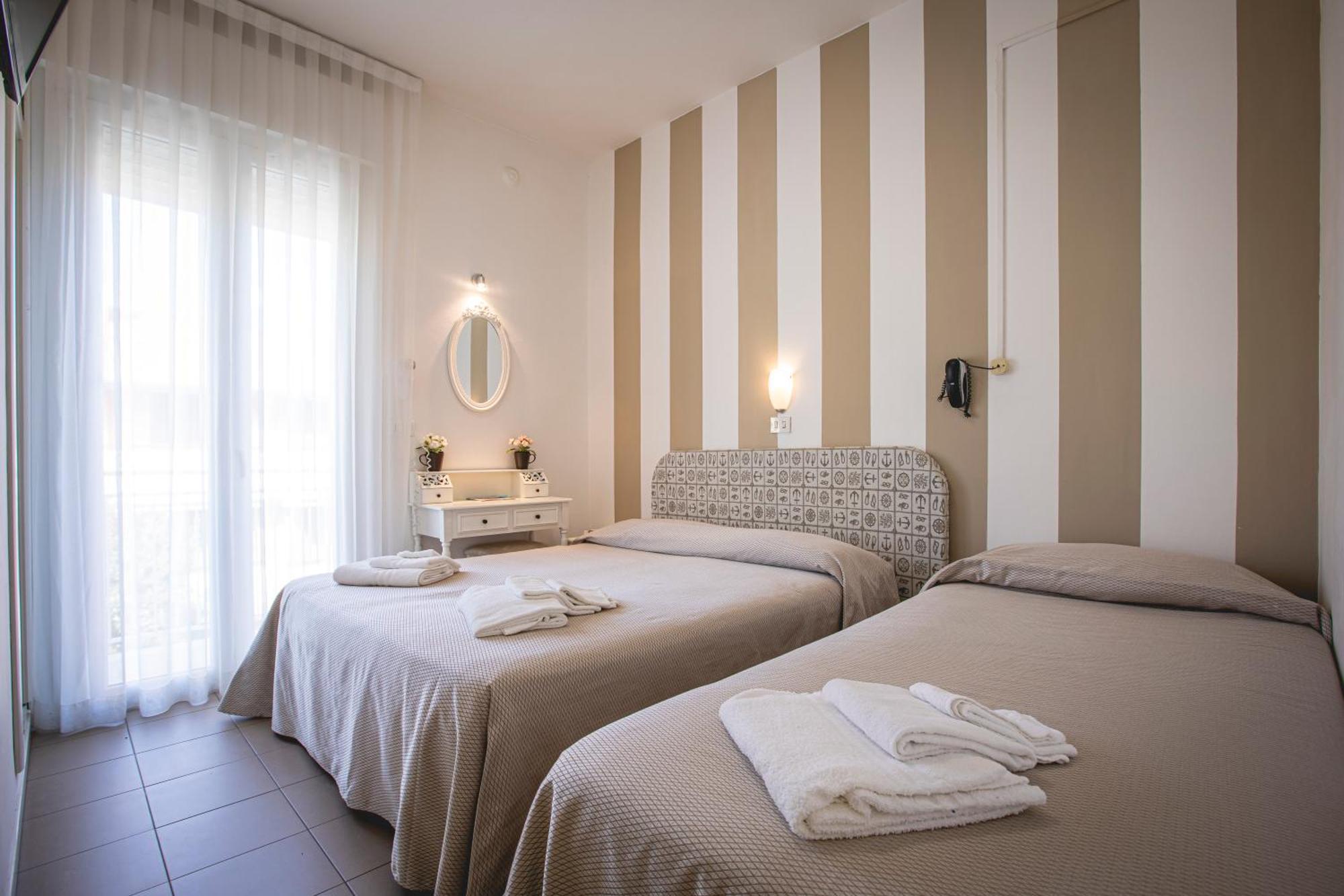 Hotel Ronchi Cervia Eksteriør billede