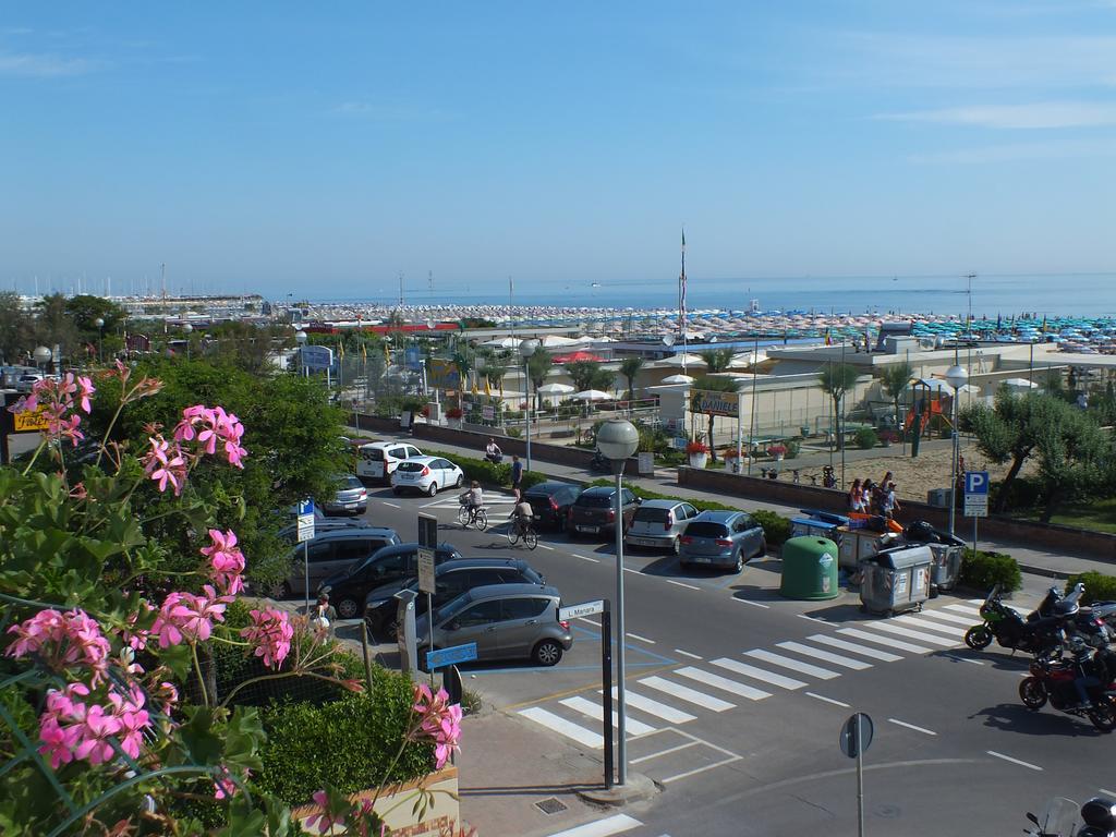 Hotel Ronchi Cervia Eksteriør billede