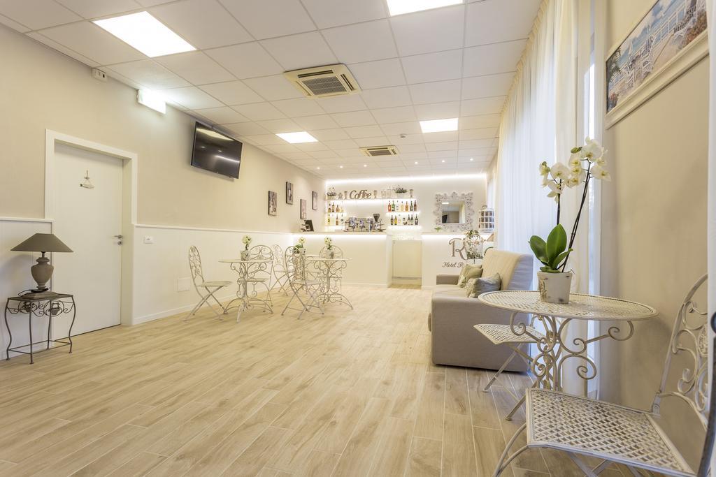 Hotel Ronchi Cervia Eksteriør billede